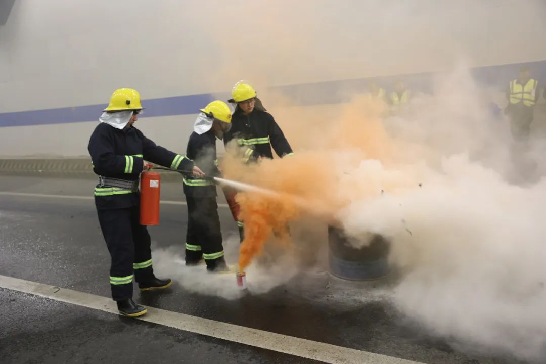 pp电子·模拟器(试玩游戏)官方网站